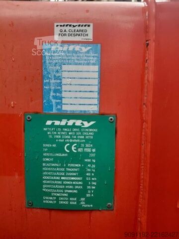 Αρθρωτή τηλεσκοπική πλατφόρμα εργασίας Niftylift HR28 HYBRID 4X4