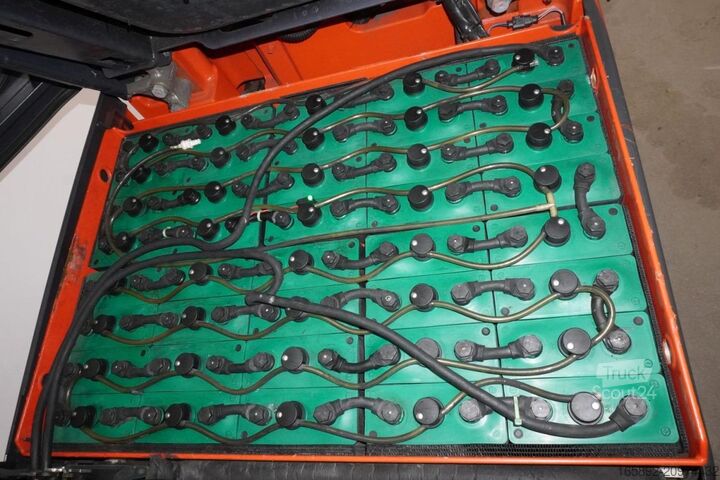 навантажувач Linde E 25/600 H 387