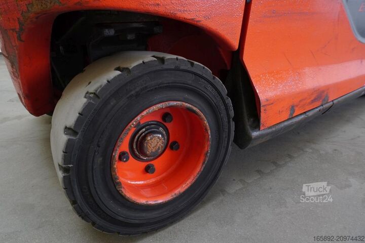 навантажувач Linde E 25/600 H 387