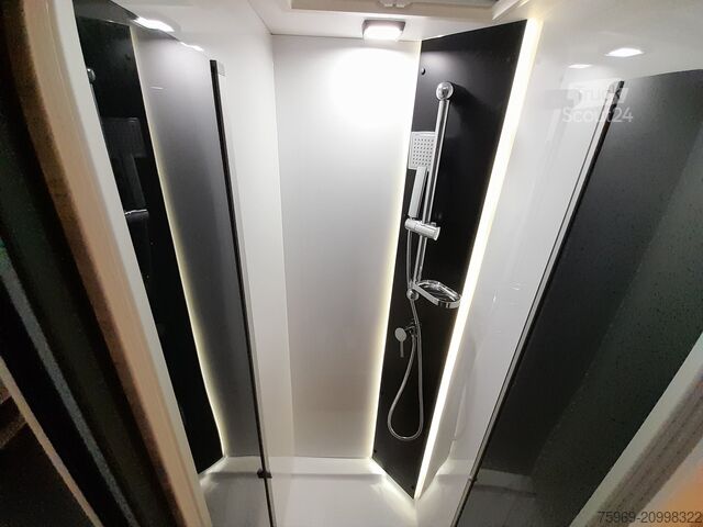 Halvintegrerad husbil CHAUSSON 724 ETAPE LINE