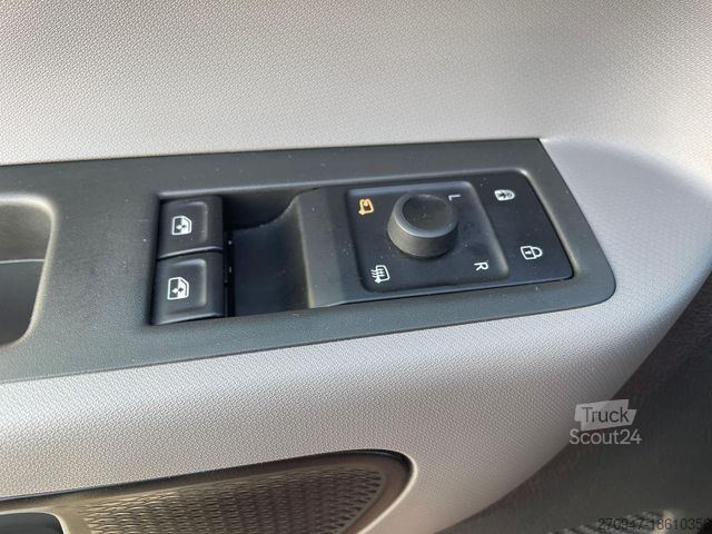 Miniautocarro VOLKSWAGEN z KW Fahrwerk LM Felgen KLIMA PDC ACC DAB