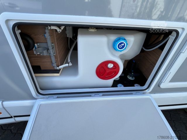 Camping-car semi-intégré KNAUS Van TI 640 MEG Vans ALDE Alarm Solar Lithium uvm