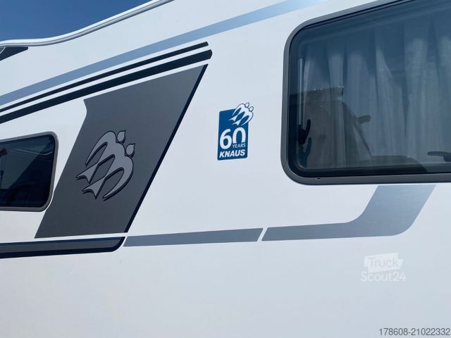 Camping-car semi-intégré KNAUS Sky Wave 700 MEG 4,4t, 160PS, 5-Sitze + Hundebox