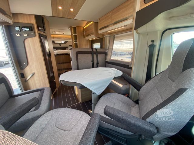 Camping-car semi-intégré KNAUS Sky Wave 700 MEG 4,4t, 160PS, 5-Sitze + Hundebox