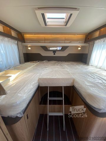 Camping-car semi-intégré KNAUS Sky Wave 700 MEG 4,4t, 160PS, 5-Sitze + Hundebox