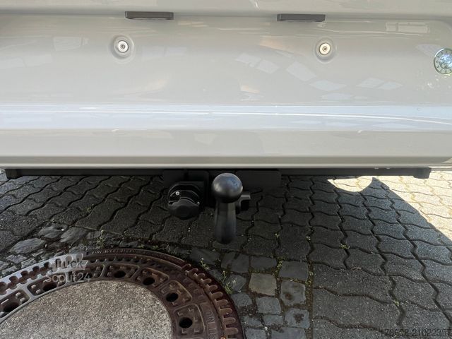 Camping-car semi-intégré WEINSBERG CaraSuite 550 MG 165PS Auto, AHK, nur 5,99 mtr