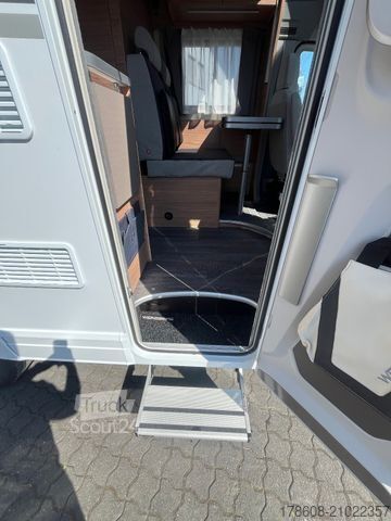 Camping-car semi-intégré WEINSBERG CaraSuite 550 MG 165PS Auto, AHK, nur 5,99 mtr