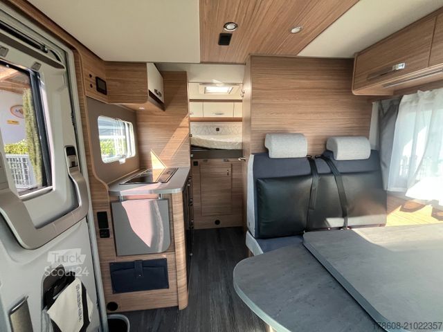 Camping-car semi-intégré WEINSBERG CaraSuite 550 MG 165PS Auto, AHK, nur 5,99 mtr