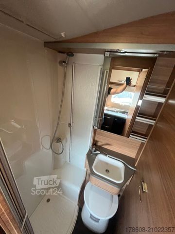 Camping-car semi-intégré WEINSBERG CaraSuite 550 MG 165PS Auto, AHK, nur 5,99 mtr