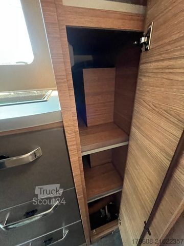 Camping-car semi-intégré WEINSBERG CaraSuite 550 MG 165PS Auto, AHK,  nur 5,99 mtr