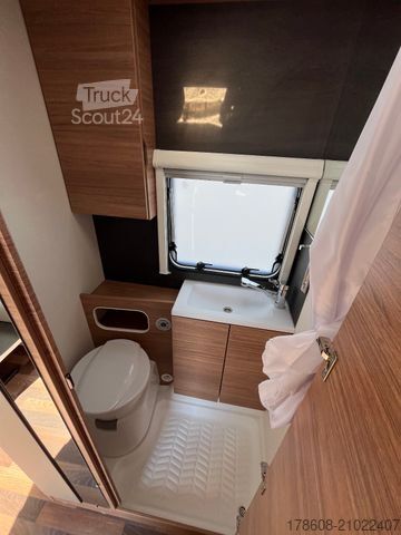 Caravane WEINSBERG CaraOne 480 EU Glattblech, FBH, 17"Alu, viel Zub