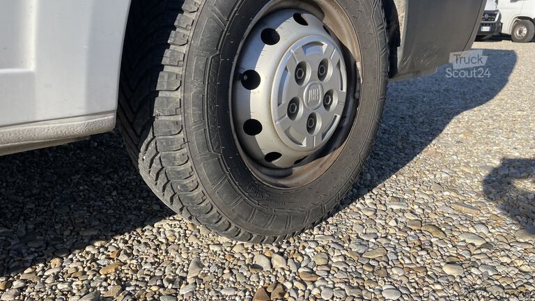  Fiat Weinsberg Carabus 600 K | 4 Posti Letto | Completamente Attrezzato