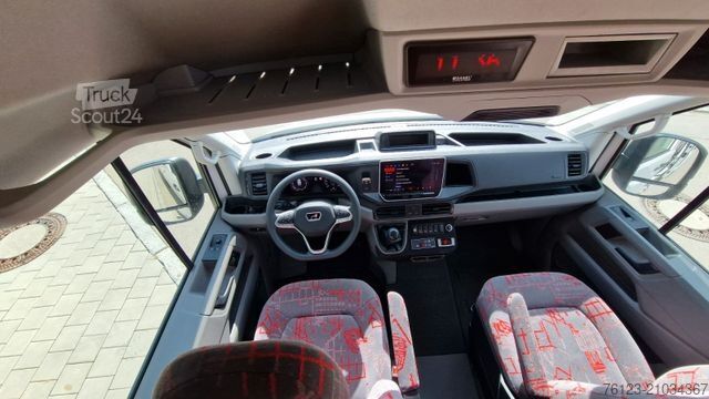 Minibus MAN TGE 22 Sitze GSR2 COC Lagerfahrzeug Stock