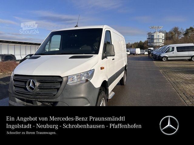Fourgon tôlé MERCEDES-BENZ Sprinter 319 CDI Kasten+4x4+AHK 3,0t+Kamrea+