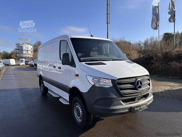 Fourgon tôlé MERCEDES-BENZ Sprinter 319 CDI Kasten+4x4+AHK 3,0t+Kamrea+