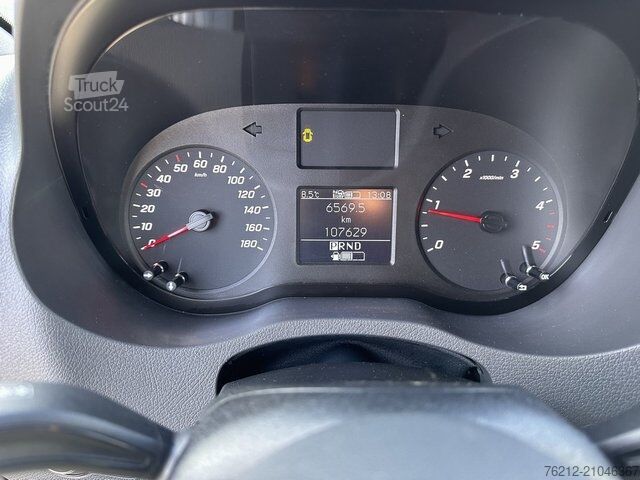 Fourgon tôlé MERCEDES-BENZ Sprinter 319 CDI Kasten+4x4+AHK 3,0t+Kamrea+