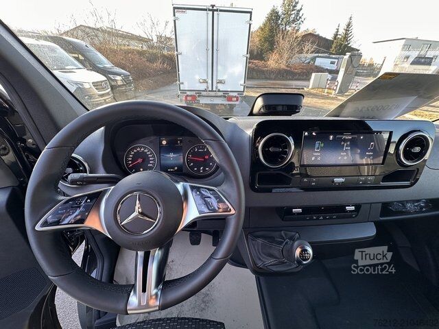 Fourgon tôlé MERCEDES-BENZ Sprinter 319 CDI+Möbelkoffer+LED+Treppe+Kamera+