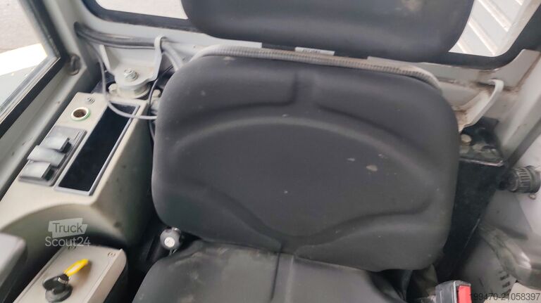 Mini-pelle < 7t Wacker Neuson EZ26