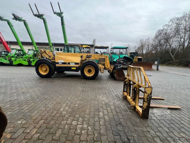 Verreiker Caterpillar TH63