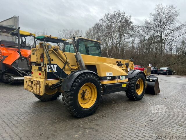 Verreiker Caterpillar TH63