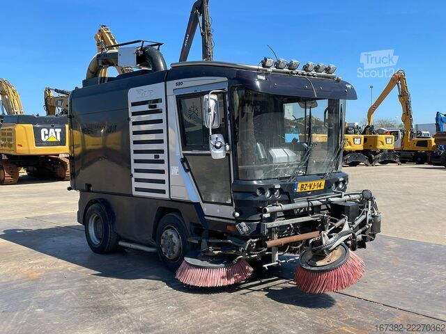 пътна метачка машина Ravo Ravo 560/580 sweeper Ravo 560/580 sweeper