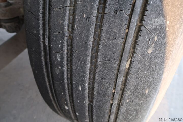 Abrollkipper Mercedes-Benz 2546 L 6x2 Nachlauflenkachse