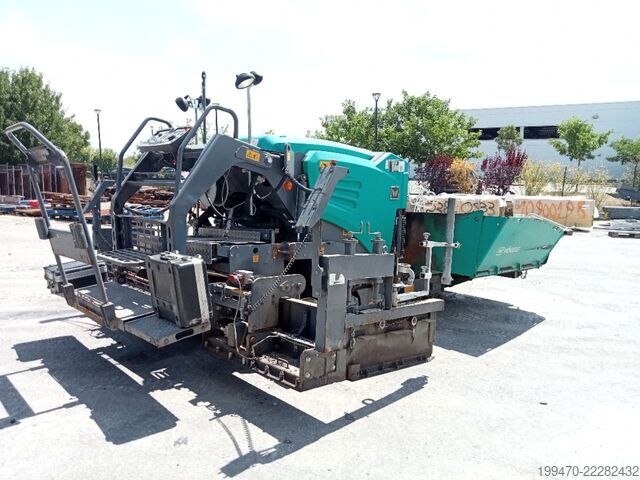 Finisseur d'asphalte Vögele Super 700i