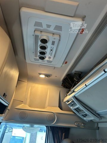 Standaard trekker DAF XF 530 SSC Retarder 2xTank Standk. 2021!