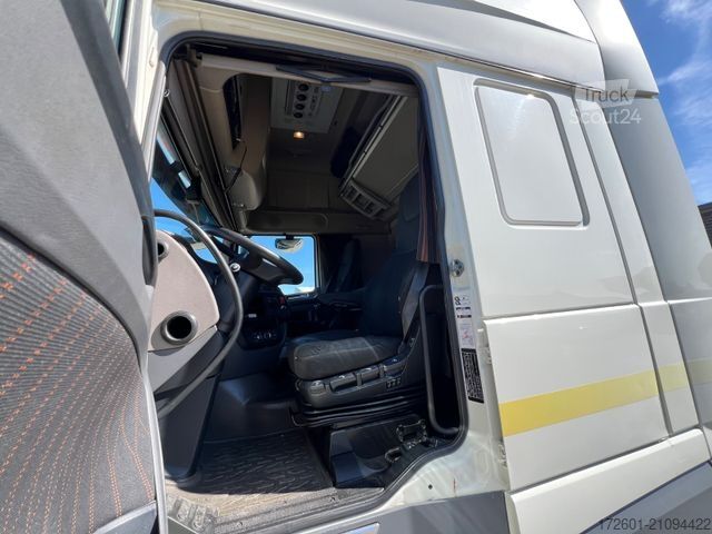 Standard trækkerunit DAF XF480 / Retarder / Standklima / ACC / Retarder