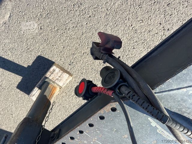 Open trailer with tarp SCHMITZ CARGOBULL Stehmann ZZ18 / Tandem / Hubdach / SAF