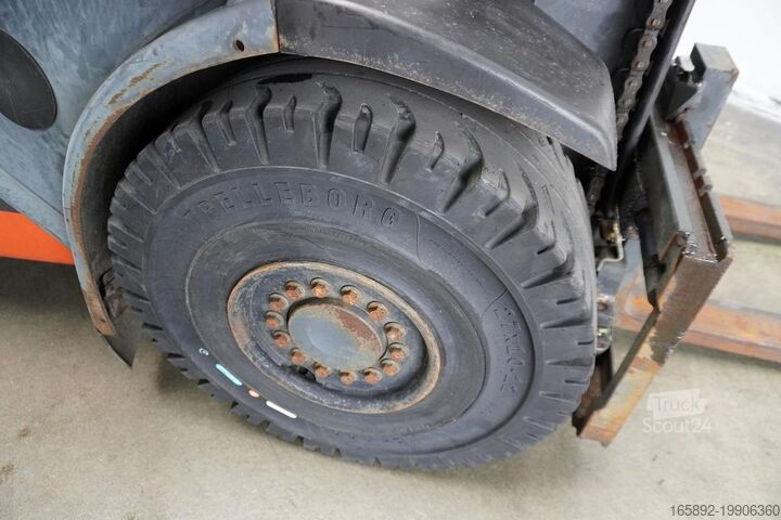 Вилочный погрузчик Linde H 25 T/600 EVO 393-02