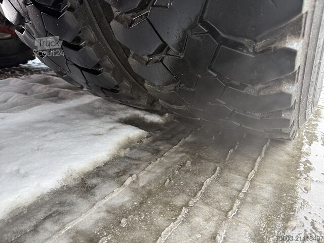 Standard tractor unit Scania R580 V8 6X2 Topline