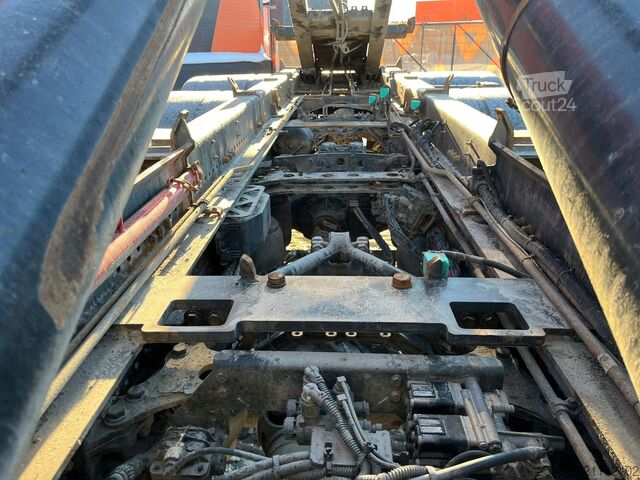 Kablio rankenos sistema Mercedes-Benz Arocs 3251 8x4*4 JOAB L24 ton / L=5700 mm