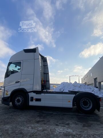 Standartinis vilkikas VOLVO FH 500