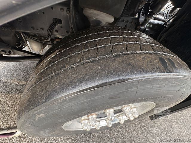 Trattore stradale standard MAN TGX 18.640 XXL*E6c*Intarder*Alu*Standklima*