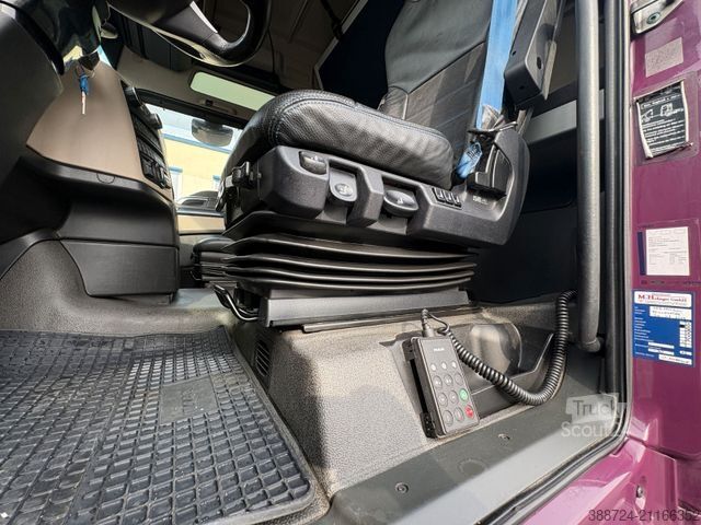 Trattore stradale standard MAN TGX 18.640 XXL*E6c*Intarder*Alu*Standklima*