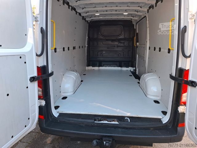 Furgone VOLKSWAGEN Crafter 35 TDI Mittellang Klima PDC AHK