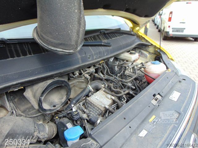 Furgoneta de caja alta VOLKSWAGEN CRAFTER 35 2.0 TDI DSG *KLIMA*REGALSYSTEM*KAMERA