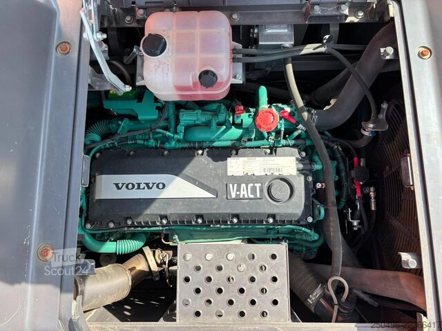 Beltegående gravemaskin Volvo EC 350 ENL HYDRAULIC CAB RISER / CENTRAL LUBRIC...