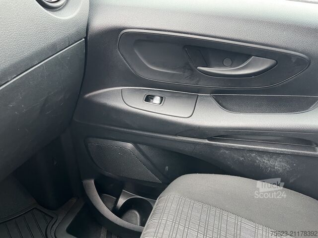 Furgon blaszak Mercedes-Benz Vito 114 CDI Kasten AHK Facelift Kam. KlimaA PDC