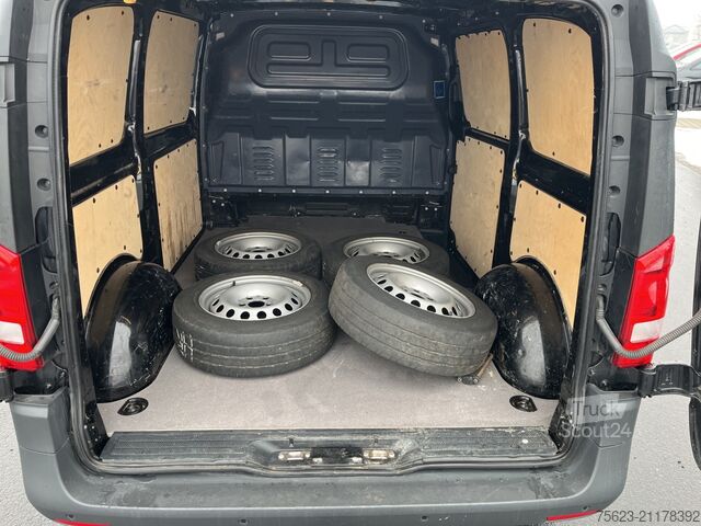 Furgon blaszak Mercedes-Benz Vito 114 CDI Kasten AHK Facelift Kam. KlimaA PDC
