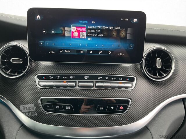 Minibus Mercedes-Benz V 300 d 4MATIC AVANTGARDE EDITION AMG Standh. Distr. AHK