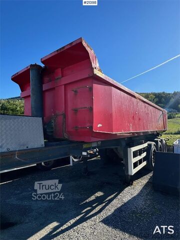  Maur Tip trailer
