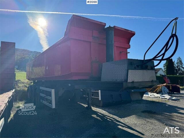  Maur Tip trailer