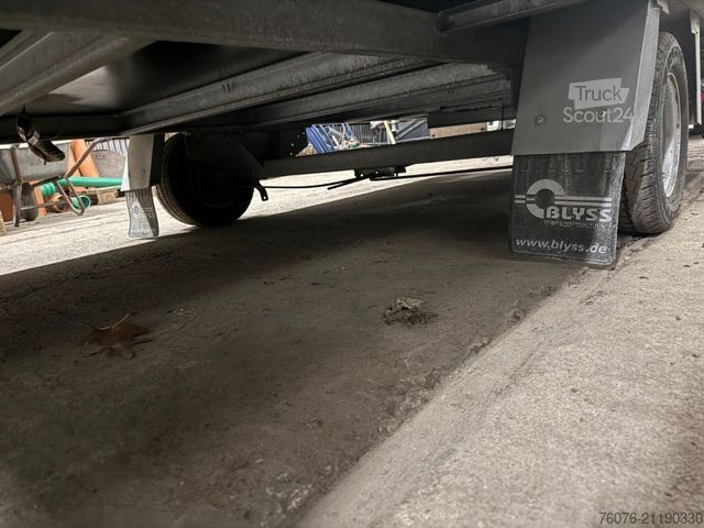 Perävaunu BLYSS Langläufer Heizung/Diesel WC Küche/ Lithium Batt