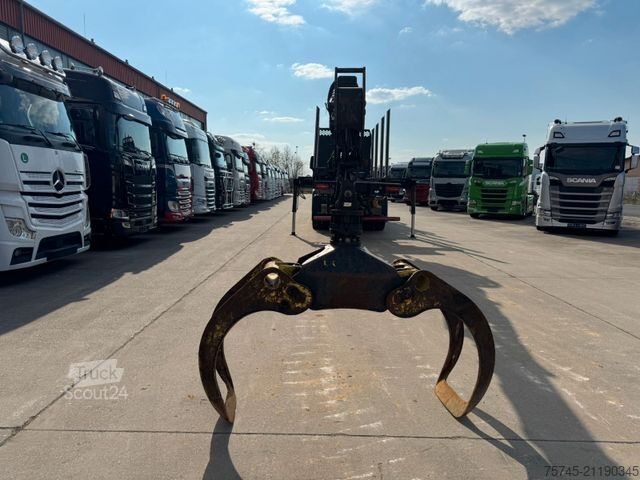 Camion forestier MAN TGS 33.520*TAJFUN HOLZLADEKRAN-FUNK*STAHLSCHEMEL