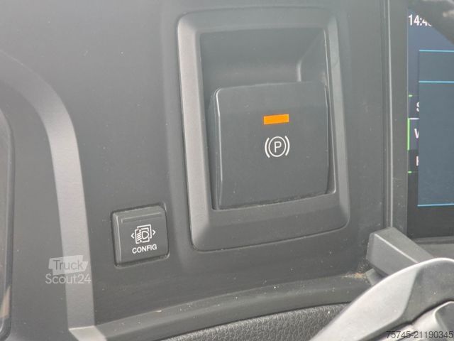 Camion forestier MAN TGS 33.520*TAJFUN HOLZLADEKRAN-FUNK*STAHLSCHEMEL