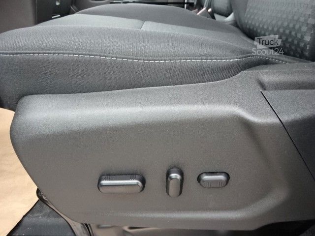 Pick-up van FORD Transit 350L3 Trend 4x4 Pritsche Navi Kam ACC