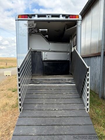 Galvijų vežimo sunkvežimis Mercedes-Benz Atego 1223