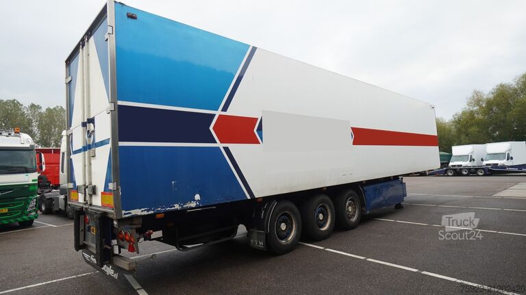 Kühl-/Tiefkühltransport Van Eck Refrigerated trailer with meat hanging system